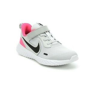 NWOT Nike Revolution 5 Photon Dust/Black-Hyper Pink BQ5672-010 Kids Sizes 10.5C